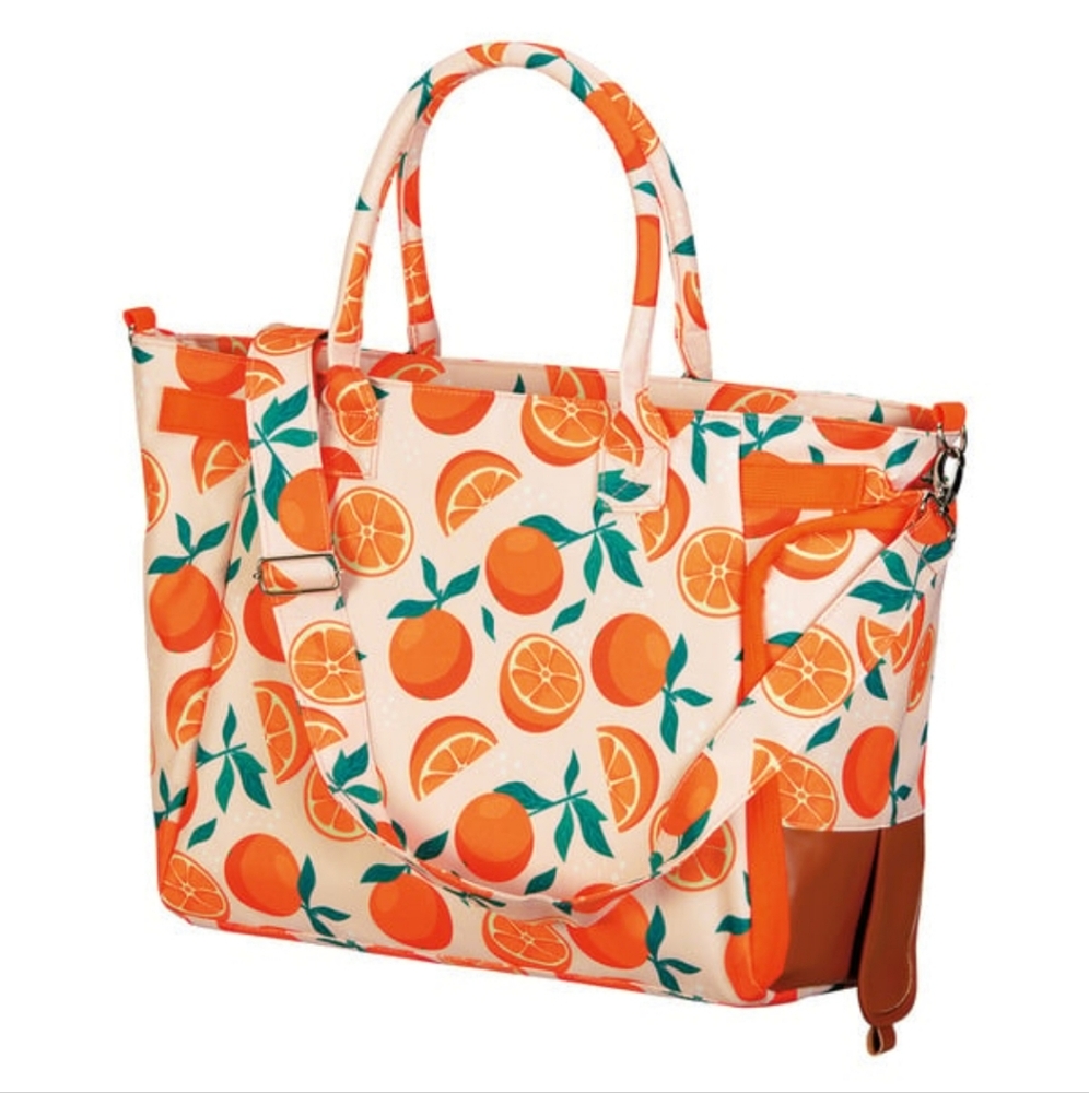 NWT Wine Dispensing Tote with oranges🍊